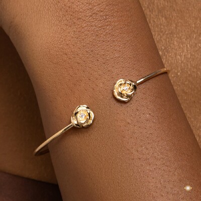 Foto Bracelete Flor com Ponto de Luz