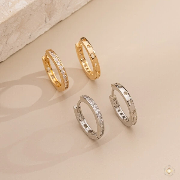 Argola com Zircônias Detalhe Vazado