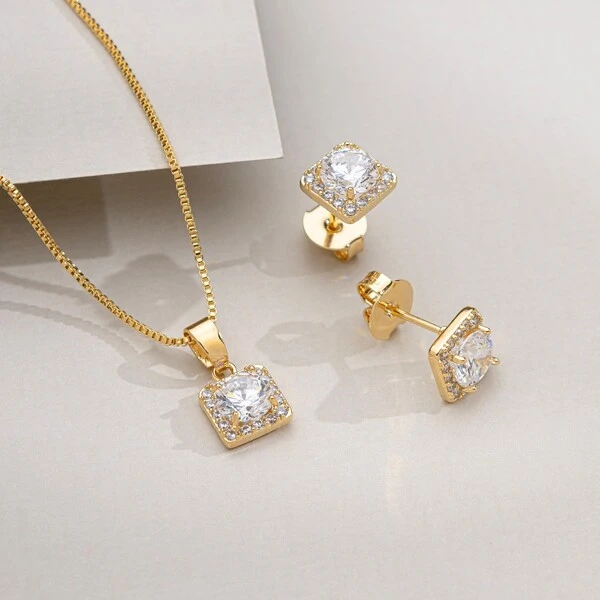 Conjunto Quadrado Cravejado com Zircônias