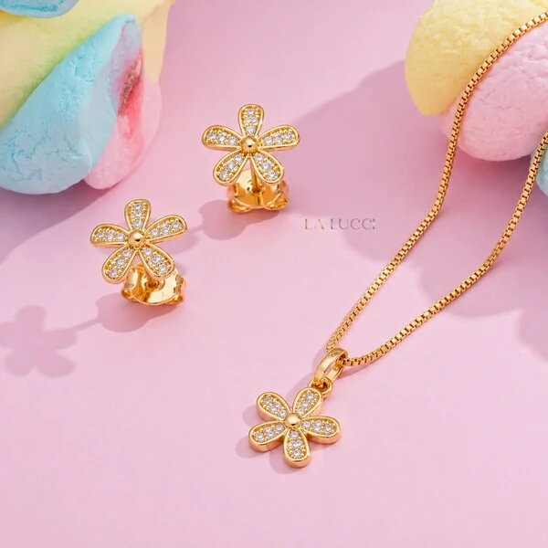 Conjunto Infantil Flor Cravejada com Zircônias