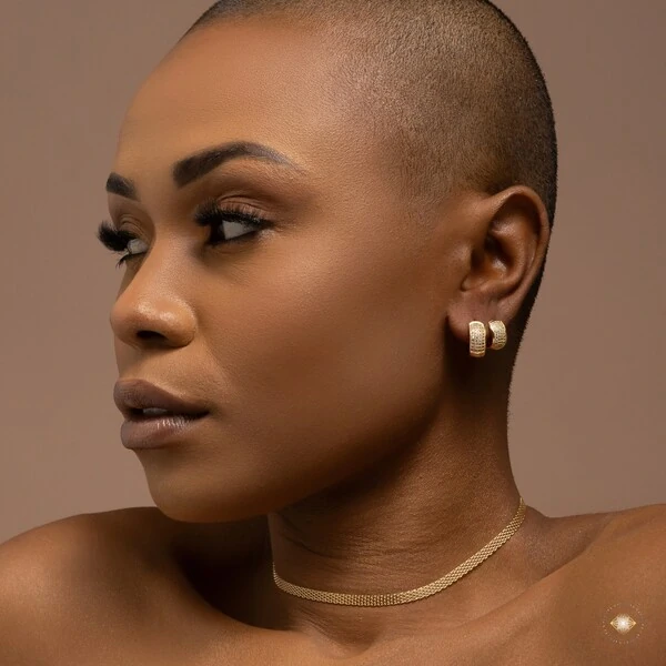 Dupla de Argolas Cravejadas com Zircônias