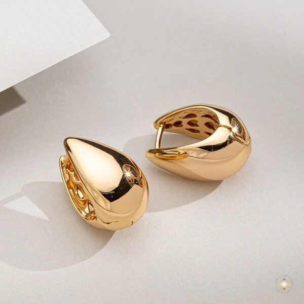 Argola Gota com Corações Vazados