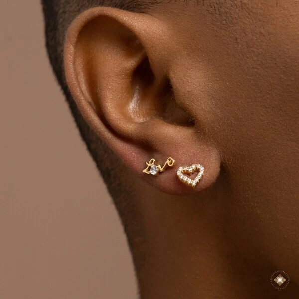 Dupla de Brincos Coração e Love