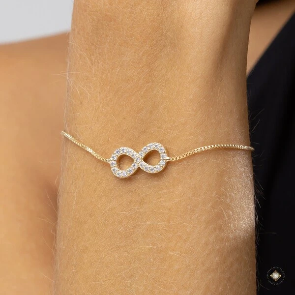 Pulseira Infinito Cravejada Regulável