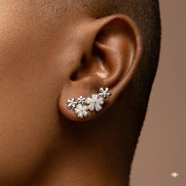 Earcuff Flores Cravejadas