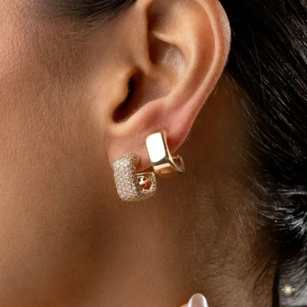 Dupla de Argolas Quadradas Lisa + Cravejada