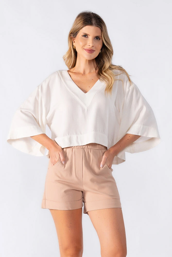 FotoBlusa cropped decote v frente e costas