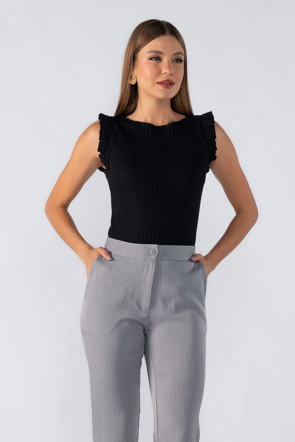 FotoBlusa canelada babado manga