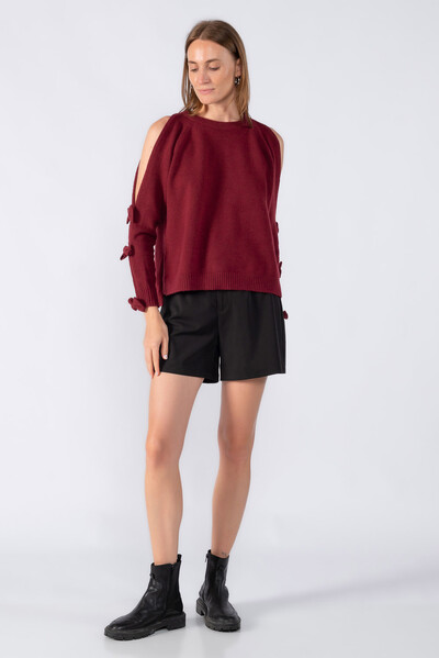 FotoBlusa tricot detalhe em laco na manga