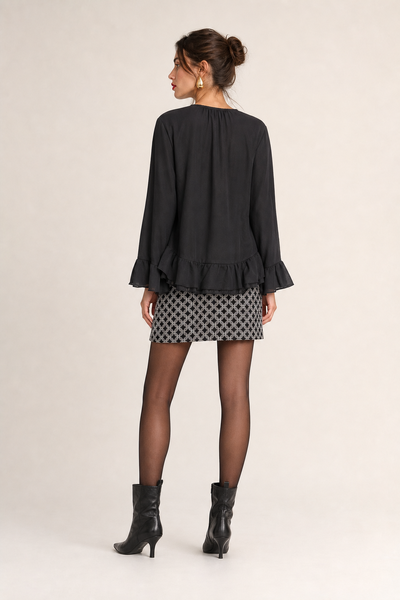 Foto Blusa manga longa com babado