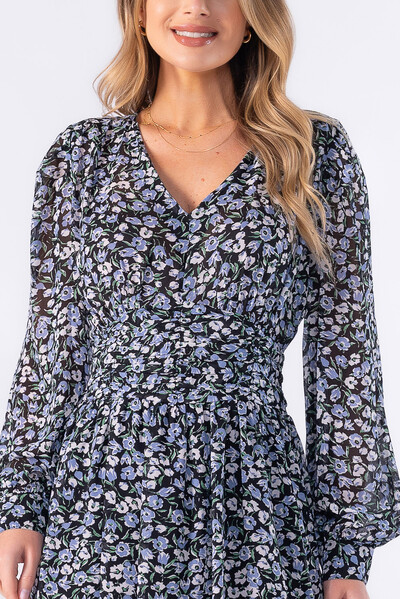 FotoVestido midi de manga longa e pregas na cintura