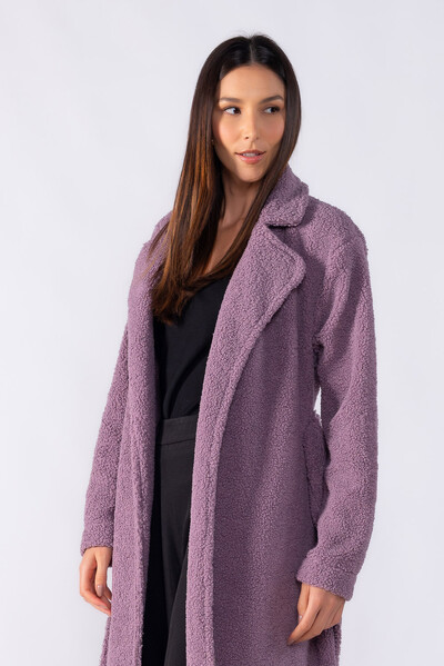 Foto Casaco longo com faixa teddy