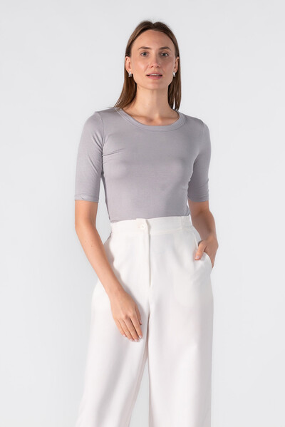 Foto Blusa malha basica manga 3/4