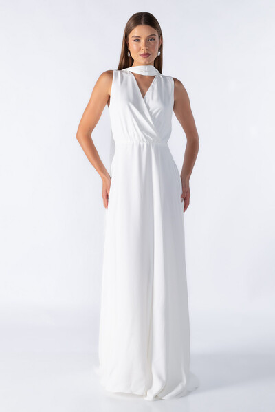 Foto Vestido longo com decote em v