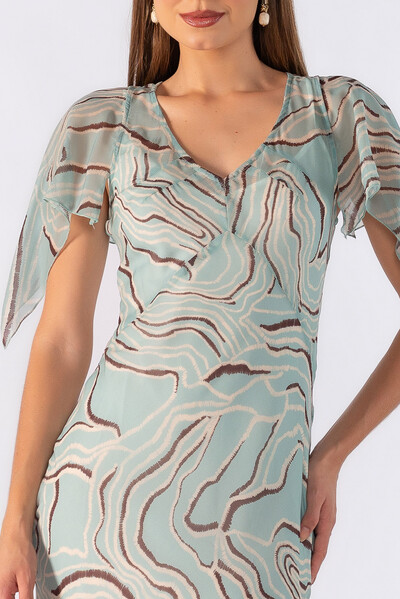 FotoVestido longo em chiffon estampado