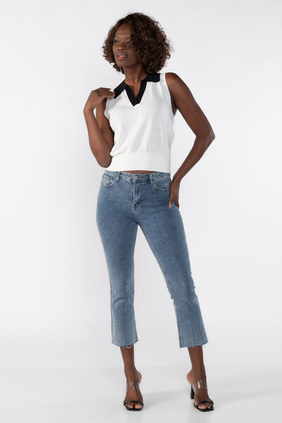 FotoColete blusa bicolor com gola polo