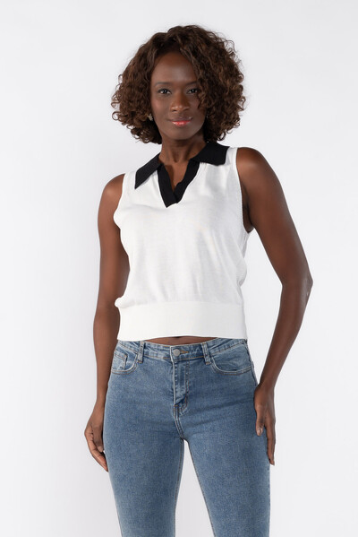 Foto Colete blusa bicolor com gola polo