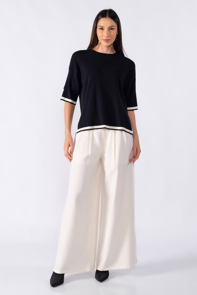 Foto Blusa ampla com detalhe em listra na manga e barra