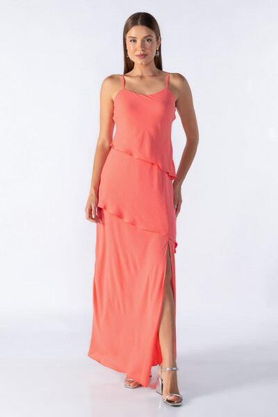 Foto Vestido longo de alca com babados