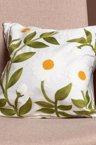 Foto Capa de almofada flores bordadas