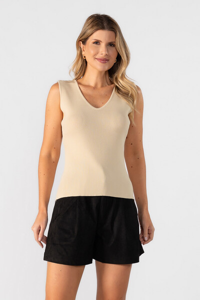 Foto Blusa regata decote em v