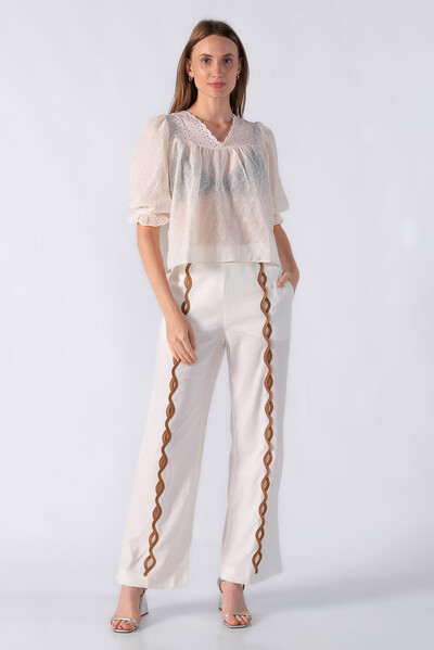 FotoBlusa bata texturizada e manga 3/4