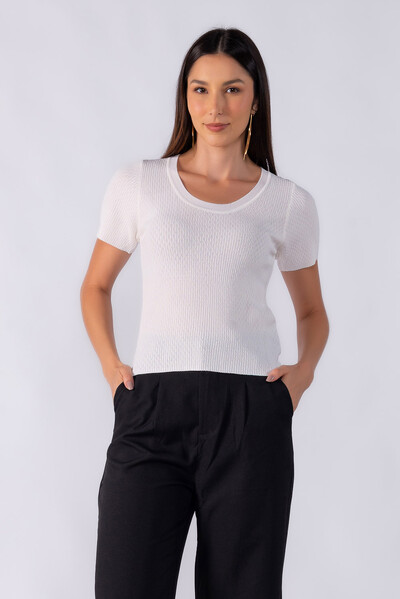 Foto Blusa texturizada manga curta