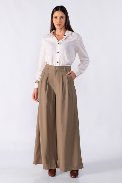 Foto Pantalona com pregas frontal cintura alta