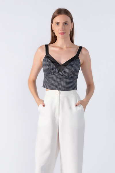 Foto Cropped estampado detalhe p.u