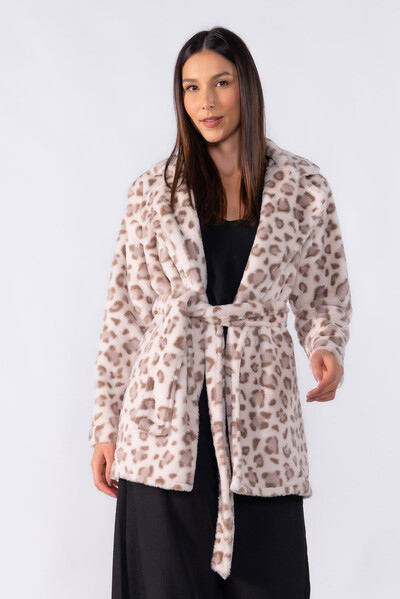 Foto Casaco oncinha com faixa