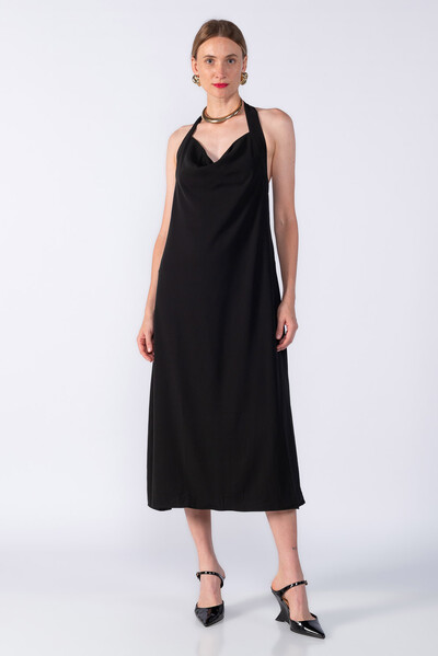 Foto Vestido crepe alça e botões