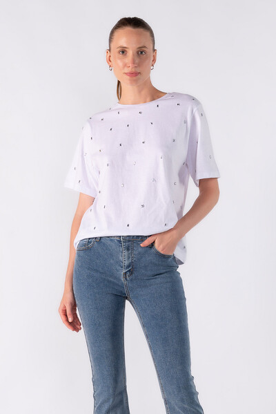 Foto Blusa basica com apliques