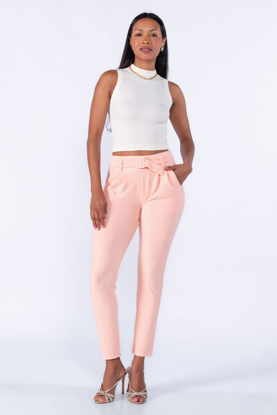 Foto Calça Cenoura Pregas Bolso