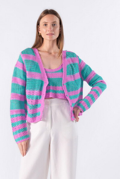 Foto Cojunto casaco e top de tricot listrado