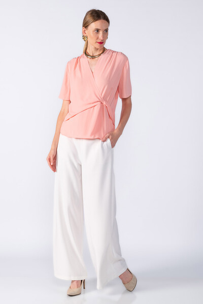 Foto Blusa crepe torção lateral