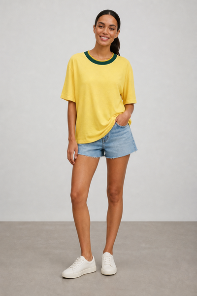 Foto Blusa manga curta retilinea decote plus