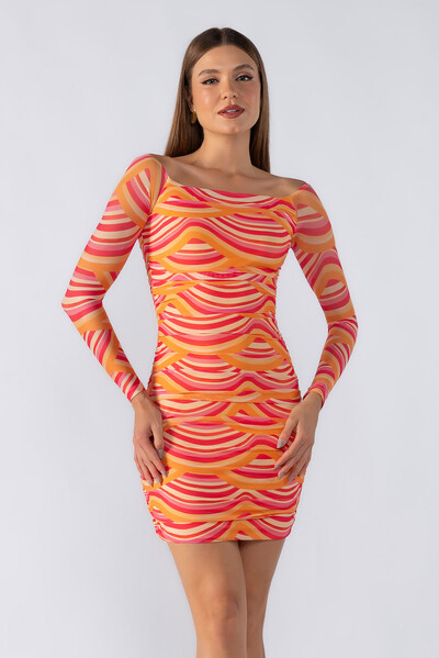 Foto Vestido curto tule franzido