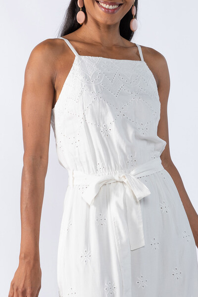 Foto Vestido midi em laise