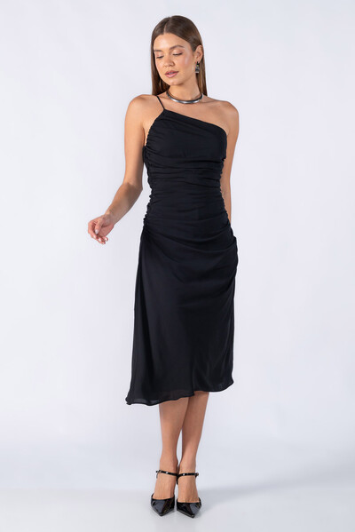 Foto Vestido midi em crepe franzido