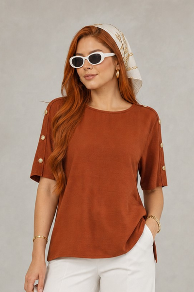 Foto Conjunto calça e blusa com botões e manga