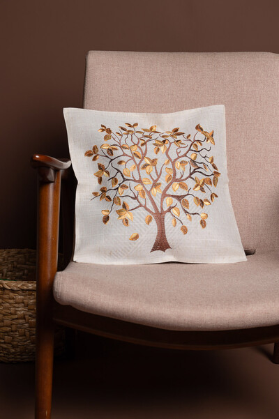FotoCapa de almofada arvore bordada