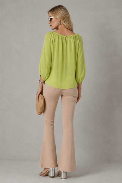 Foto Blusa em crepe com pregas