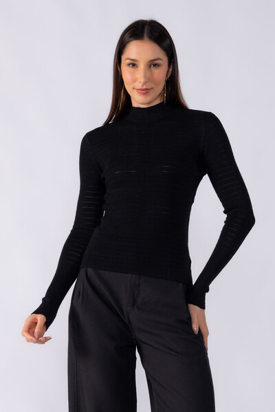 Foto Blusa texturizada gola alta