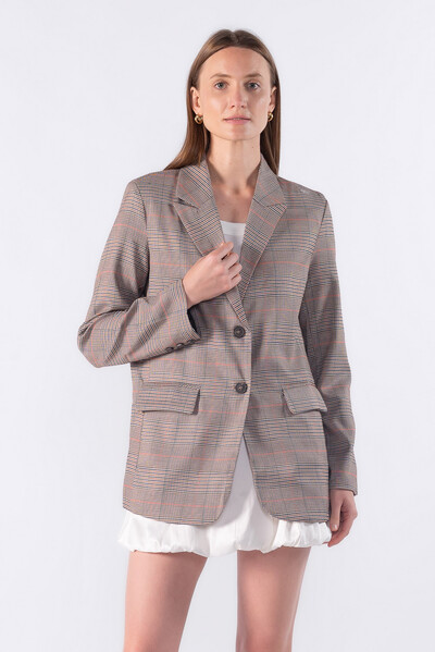 Foto Blazer maxi xadrez com ombreiras