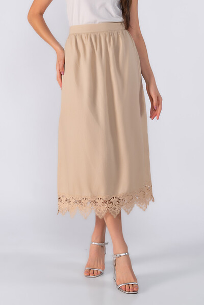 Foto Saia midi com renda na barra