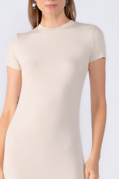 FotoVestido midi manga curta canelado