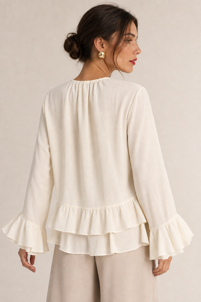 Foto Blusa manga longa com babado