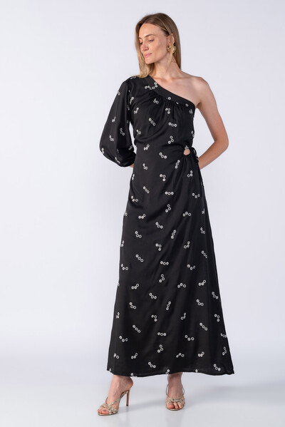 Foto Vestido crepe bordado um ombro