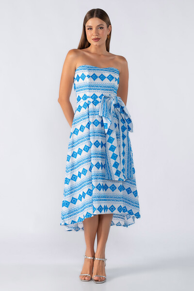 Foto Vestido midi tomara que caia com laco