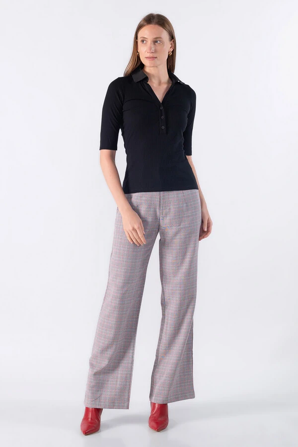 Blusa polo com manga 3/4